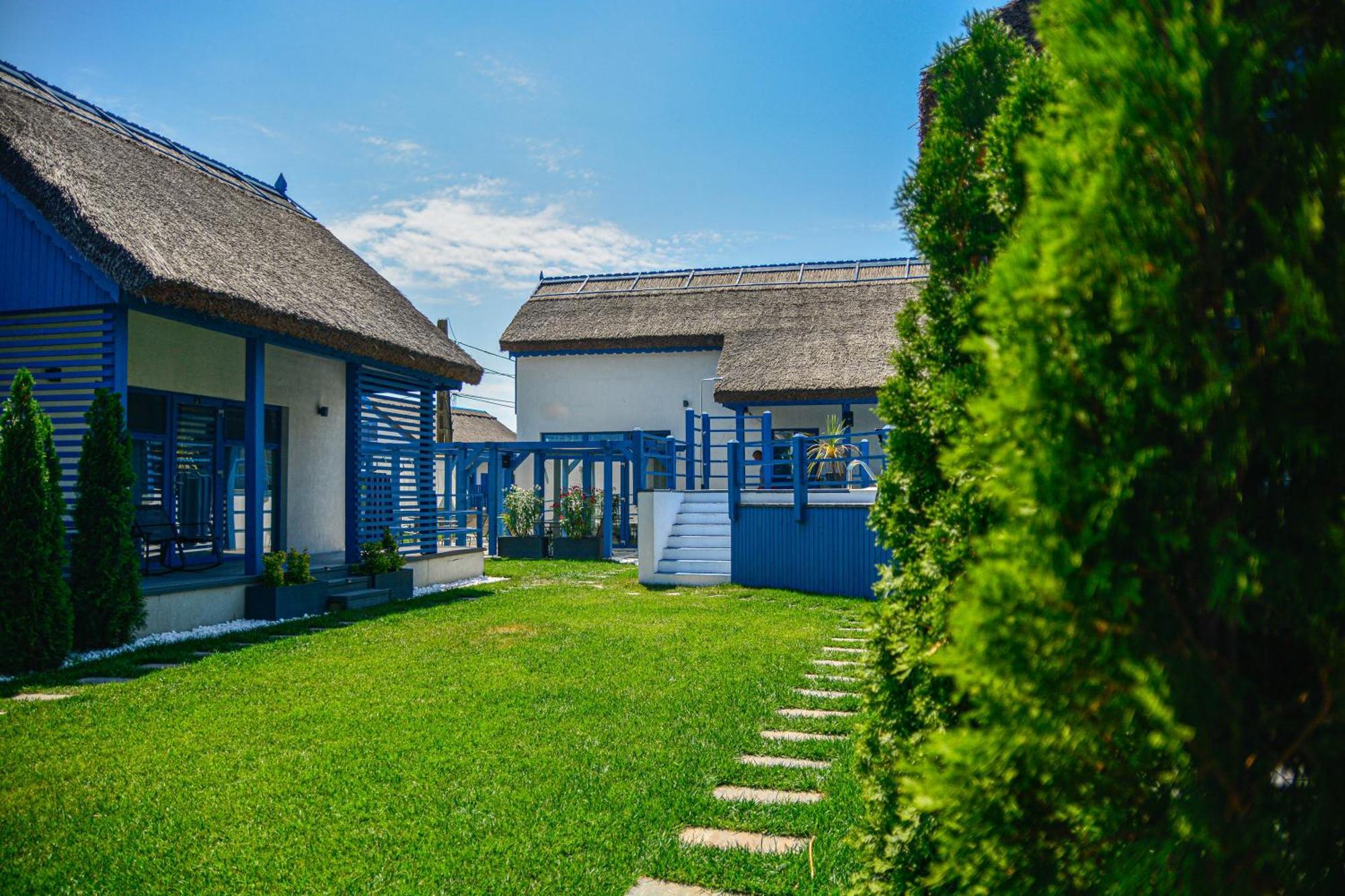 Deja Blue - Adult Only Hotel Sfantu Gheorghe  Exterior photo
